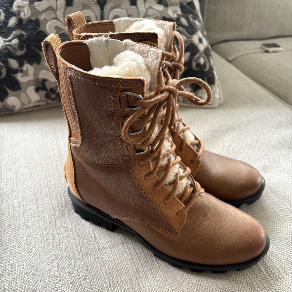 Womens Sorel Phoenix Lace Shearling Mid Ankle Fur Winter Insulated Boots - Camel